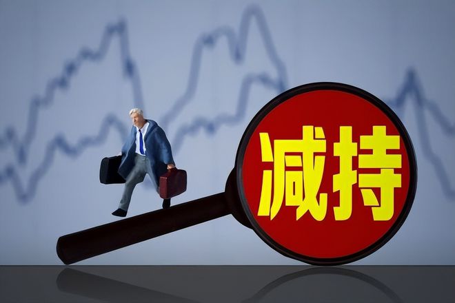 上市减持税收背后的故事，友情与陪伴的温馨旅程探索